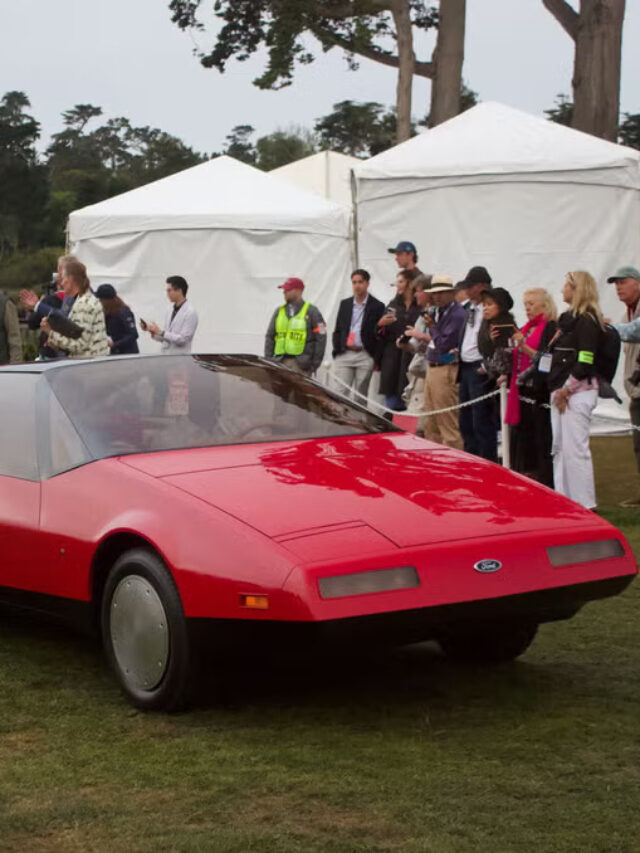 1979-ford-probe-i-ghia-concept-burns-after-monterey-car-week