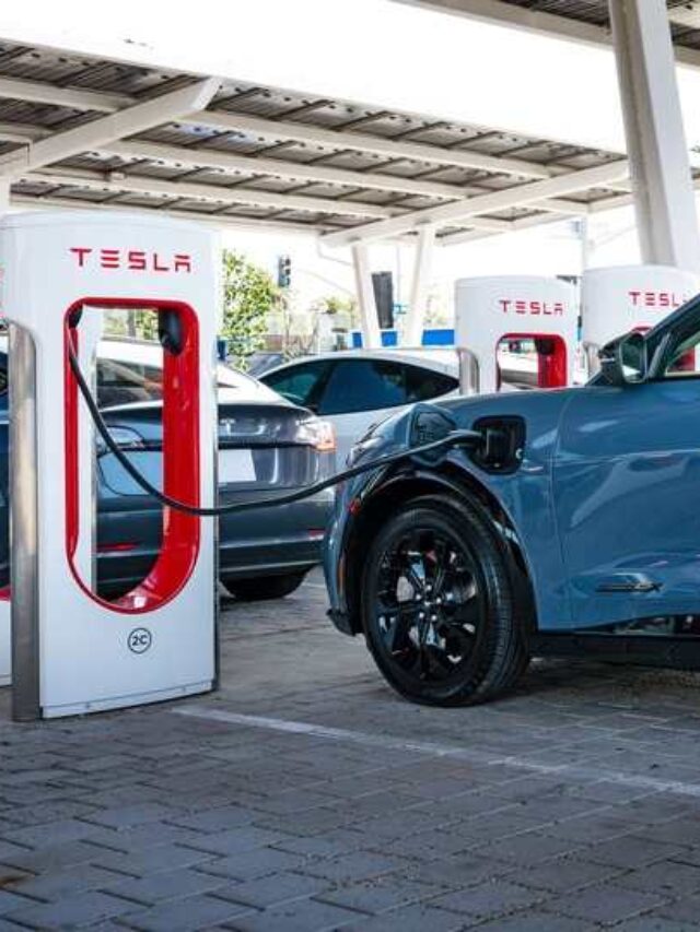 tesla-superchargers-now-open-to-gm-evs (2)